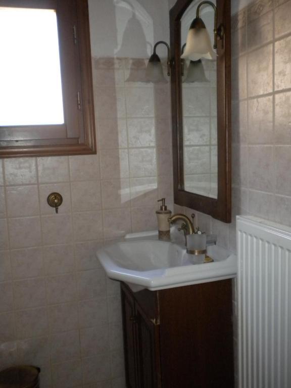 Agrampeli Apartment Mega Chorio Room photo